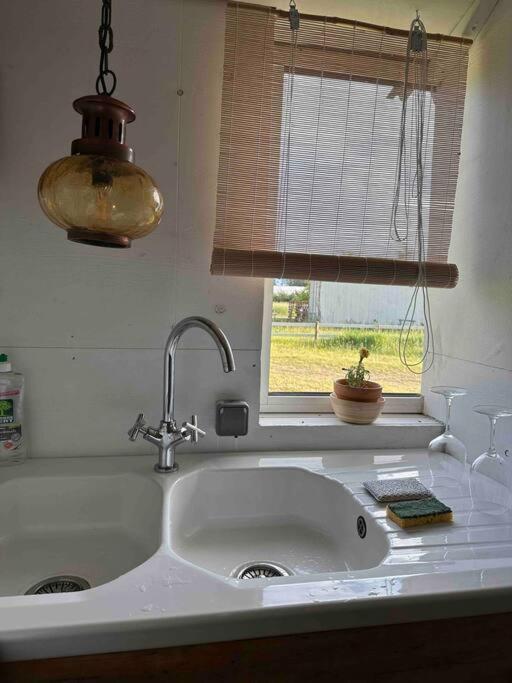 Cosy Cabane Boise Solaire, Balneo Bath Et Toilette Seche A La Ferme Мимизан-Плаж Экстерьер фото
